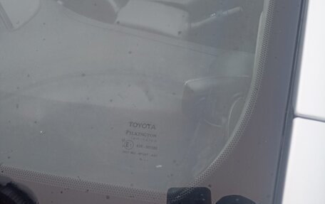 Toyota Yaris III рестайлинг, 2008 год, 630 000 рублей, 15 фотография