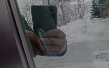 Toyota Yaris III рестайлинг, 2008 год, 630 000 рублей, 14 фотография