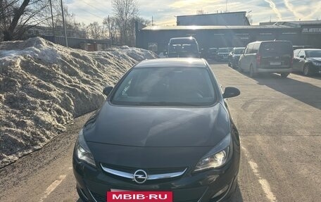 Opel Astra J, 2013 год, 1 150 000 рублей, 3 фотография