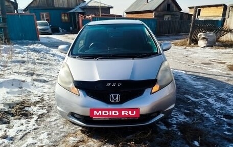 Honda Fit III, 2008 год, 820 000 рублей, 3 фотография