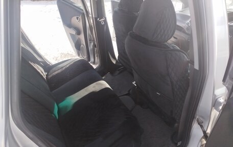 Honda Fit III, 2008 год, 820 000 рублей, 17 фотография