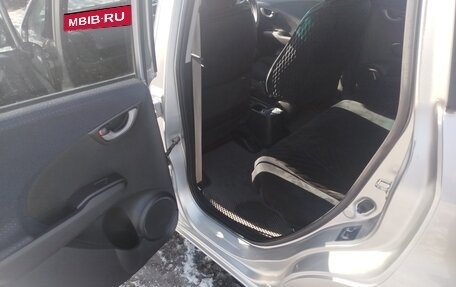 Honda Fit III, 2008 год, 820 000 рублей, 19 фотография