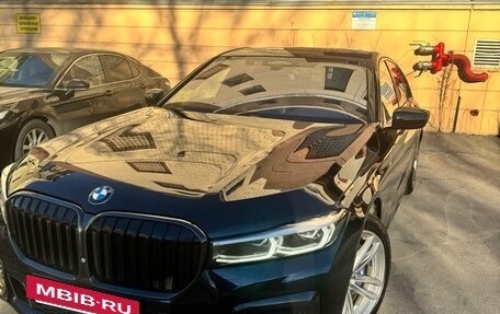 BMW 7 серия, 2021 год, 7 800 000 рублей, 4 фотография