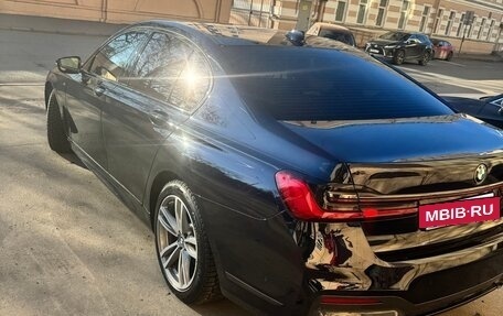 BMW 7 серия, 2021 год, 7 800 000 рублей, 6 фотография