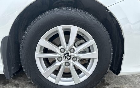 Toyota Camry, 2021 год, 3 030 000 рублей, 9 фотография