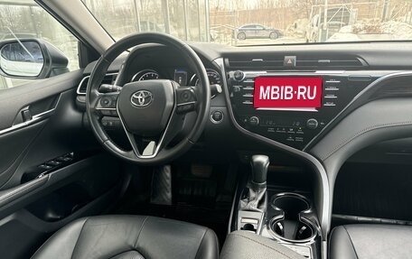 Toyota Camry, 2021 год, 3 030 000 рублей, 13 фотография