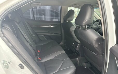 Toyota Camry, 2021 год, 3 030 000 рублей, 16 фотография