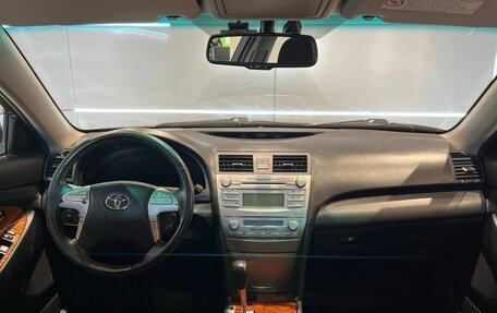 Toyota Camry, 2010 год, 1 390 000 рублей, 13 фотография