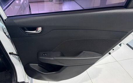 Hyundai Solaris II рестайлинг, 2019 год, 1 099 000 рублей, 14 фотография