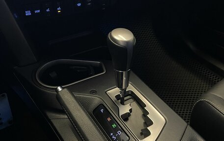 Toyota RAV4, 2019 год, 3 050 000 рублей, 13 фотография