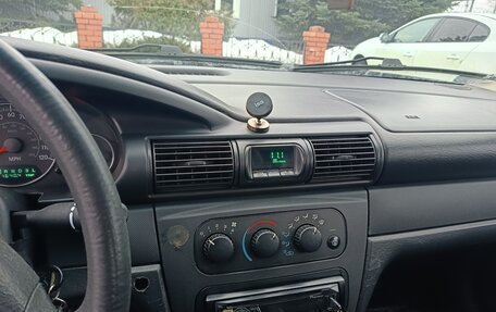 Dodge Stratus II, 2001 год, 360 000 рублей, 14 фотография