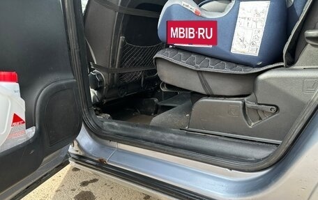 Opel Zafira A рестайлинг, 2004 год, 330 000 рублей, 5 фотография