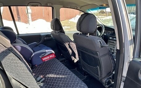 Opel Zafira A рестайлинг, 2004 год, 330 000 рублей, 16 фотография