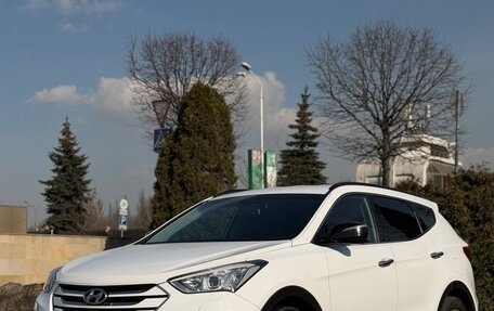 Hyundai Santa Fe III рестайлинг, 2013 год, 2 050 000 рублей, 1 фотография