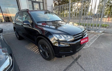 Volkswagen Touareg III, 2013 год, 2 650 000 рублей, 1 фотография