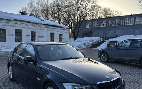 BMW 3 серия, 2005 год, 875 000 рублей, 21 фотография