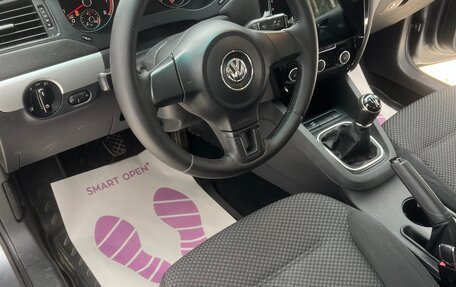 Volkswagen Jetta VI, 2012 год, 925 000 рублей, 9 фотография