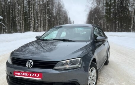 Volkswagen Jetta VI, 2012 год, 925 000 рублей, 6 фотография