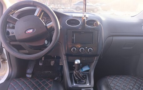 Ford Focus II рестайлинг, 2007 год, 330 000 рублей, 19 фотография