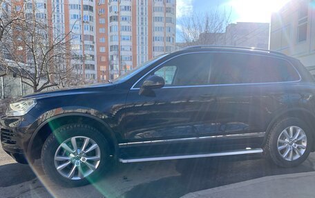 Volkswagen Touareg III, 2011 год, 1 950 000 рублей, 5 фотография