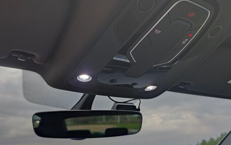 Audi A4, 2018 год, 2 590 000 рублей, 11 фотография