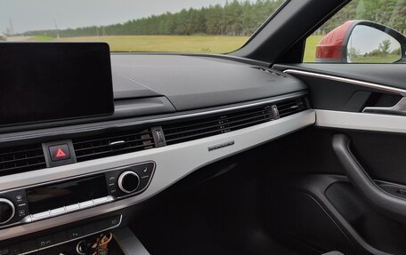 Audi A4, 2018 год, 2 590 000 рублей, 10 фотография