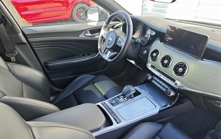 KIA Stinger I, 2021 год, 3 790 000 рублей, 28 фотография