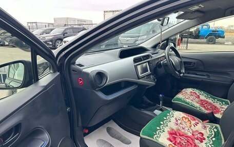 Toyota Aqua I, 2013 год, 829 000 рублей, 12 фотография