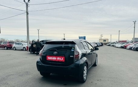 Toyota Aqua I, 2013 год, 829 000 рублей, 6 фотография