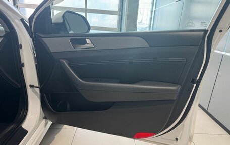 Hyundai Sonata VII, 2019 год, 2 199 000 рублей, 10 фотография