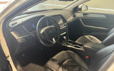 Hyundai Sonata VII, 2019 год, 2 199 000 рублей, 11 фотография