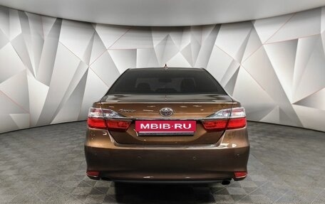 Toyota Camry, 2017 год, 2 593 000 рублей, 8 фотография