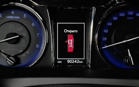 Toyota Camry, 2017 год, 2 593 000 рублей, 18 фотография