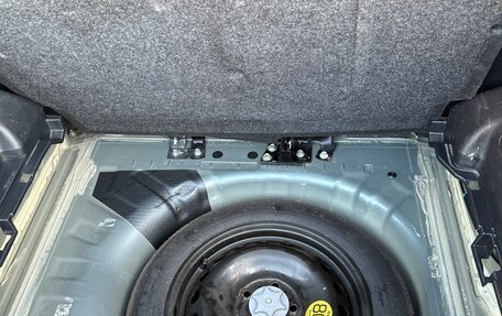 Nissan Juke II, 2012 год, 800 000 рублей, 11 фотография