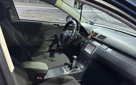 Volkswagen Passat B6, 2008 год, 615 000 рублей, 10 фотография