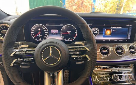 Mercedes-Benz CLS, 2020 год, 5 500 000 рублей, 21 фотография