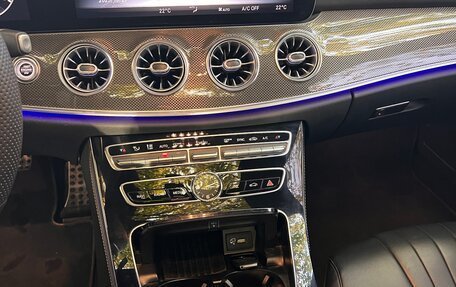 Mercedes-Benz CLS, 2020 год, 5 500 000 рублей, 22 фотография