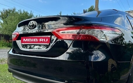 Toyota Camry, 2022 год, 4 070 000 рублей, 6 фотография