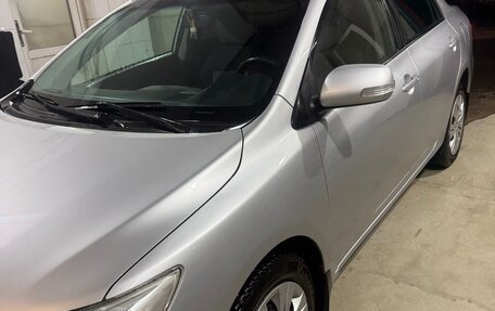 Toyota Corolla, 2011 год, 960 000 рублей, 2 фотография