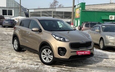 KIA Sportage IV рестайлинг, 2018 год, 1 800 000 рублей, 2 фотография