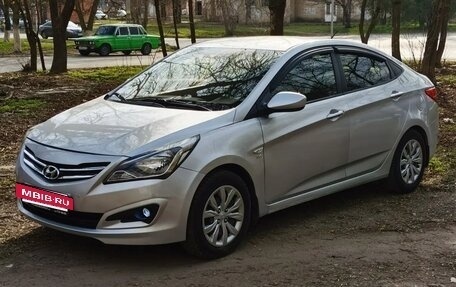Hyundai Solaris II рестайлинг, 2014 год, 815 000 рублей, 14 фотография