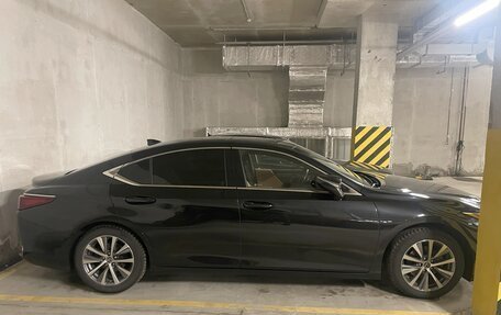 Lexus ES VII, 2020 год, 4 350 000 рублей, 2 фотография