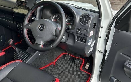 Suzuki Jimny, 2013 год, 1 100 000 рублей, 32 фотография