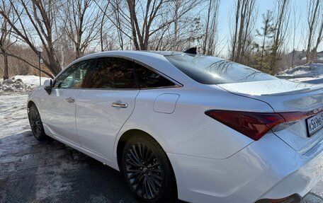 Toyota Avalon, 2022 год, 3 600 000 рублей, 4 фотография