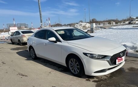 Mazda 3, 2019 год, 1 999 999 рублей, 2 фотография