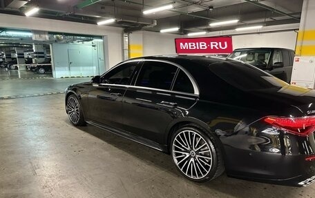 Mercedes-Benz S-Класс, 2022 год, 17 000 000 рублей, 9 фотография