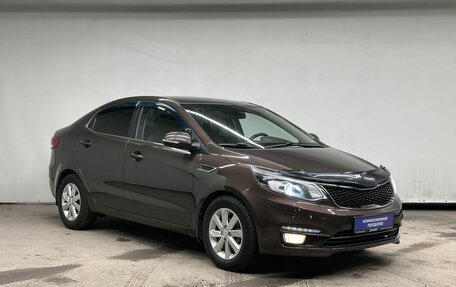 KIA Rio III рестайлинг, 2017 год, 1 225 000 рублей, 2 фотография