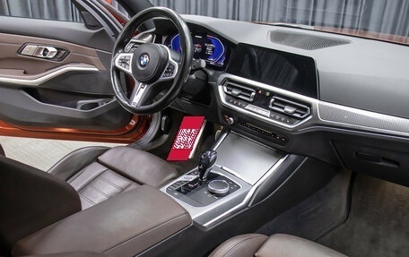 BMW 3 серия, 2021 год, 3 898 000 рублей, 12 фотография