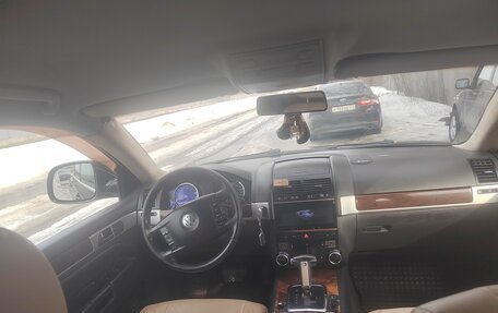 Volkswagen Touareg III, 2007 год, 1 050 000 рублей, 3 фотография