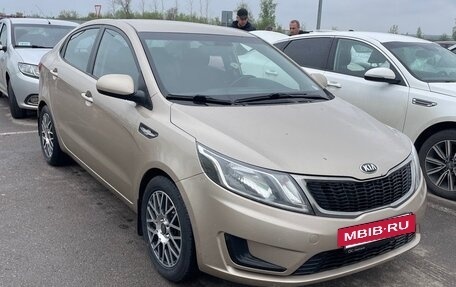 KIA Rio III рестайлинг, 2014 год, 880 000 рублей, 19 фотография